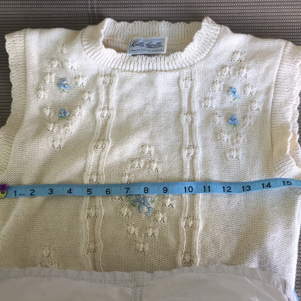 Hand knit embroidered sweater vest sz M cotton high quality vintage - Picture 9 of 10